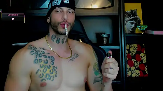 RickG Oficial online show from November 10, 2025, 11:37 pm