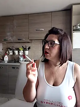 carolyne2023 online show from January 17, 2026, 8:30 am