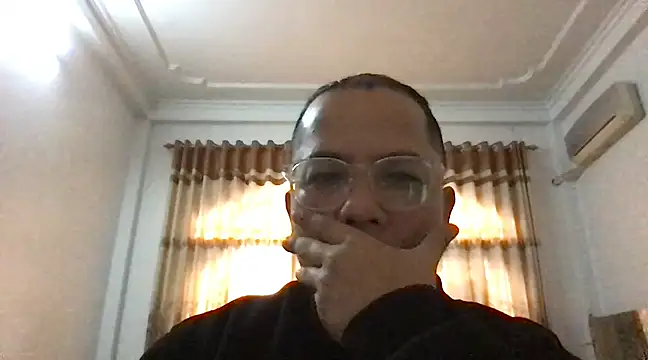 Snapshot of lotusonair2024 chatting on February 6, 2025, 3:16 am lotusonair2024 online show from February 6, 2025, 3:16 am