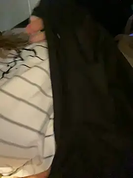 Snapshot of Sweet___Emily chatting on December 6, 2024, 5:33 pm Sweet   Emily online show from December 6, 2024, 5:33 pm