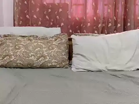 Snapshot of Sexy_megg chatting on December 7, 2024, 8:33 am Sexy megg online show from December 7, 2024, 8:33 am