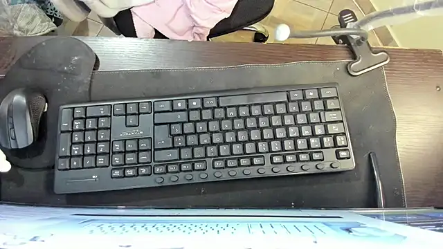 Amy Walker online show from March 25, 2026, 8:59 pm