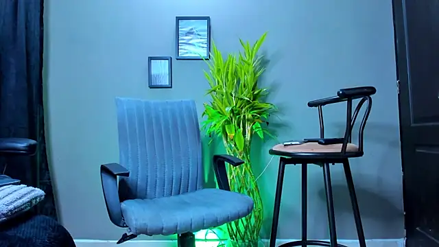 Damian 022 online show from November 6, 2025, 10:38 am