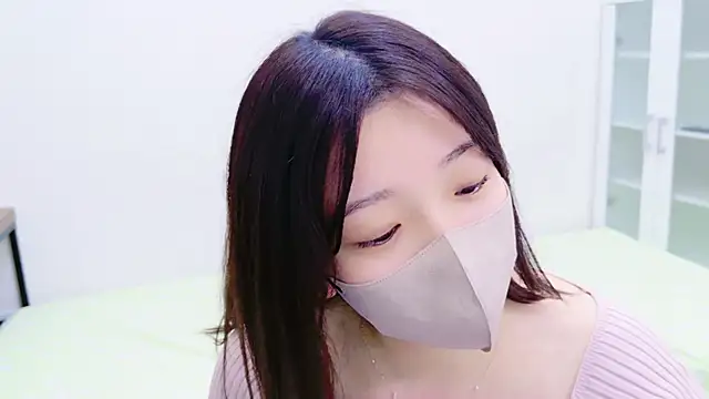 Snapshot of HaruruHappy chatting on March 21, 2025, 11:12 am HaruruHappy online show from March 21, 2025, 11:12 am