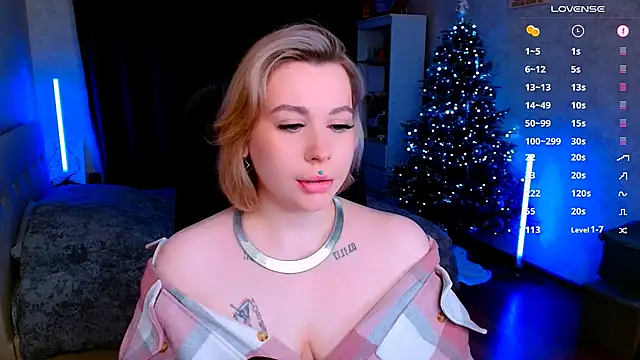 Snapshot of Blueberry-baby chatting on January 28, 2025, 5:56 pm Blueberry-baby online show from January 28, 2025, 5:56 pm