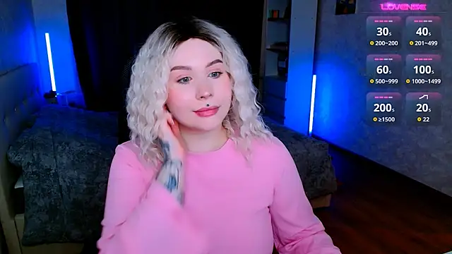 Snapshot of Blueberry-baby chatting on November 26, 2025, 11:22 am Blueberry-baby online show from November 26, 2025, 11:22 am