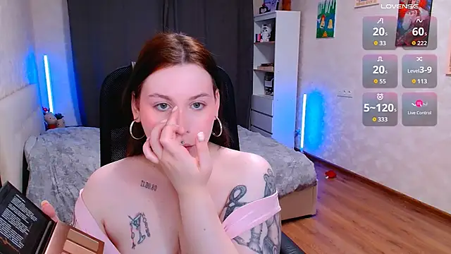 Blueberry-baby online show from April 12, 2026, 4:34 pm