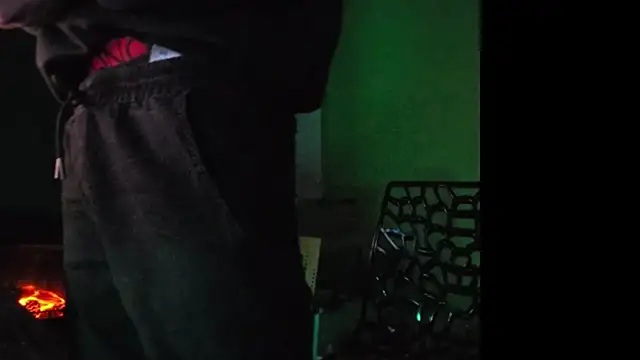 Snapshot of savage_daddyy chatting on January 3, 2025, 3:49 am savage daddyy online show from January 3, 2025, 3:49 am