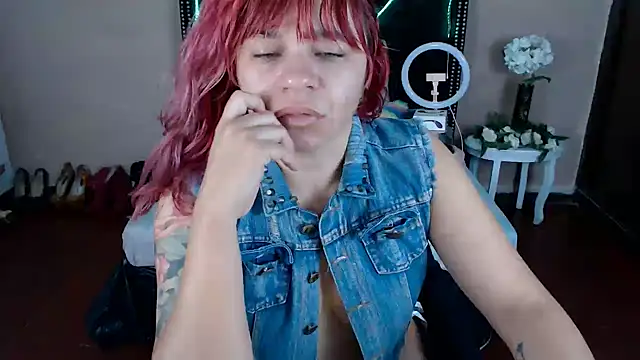 VioletaaaSlave online show from November 28, 2025, 10:51 am