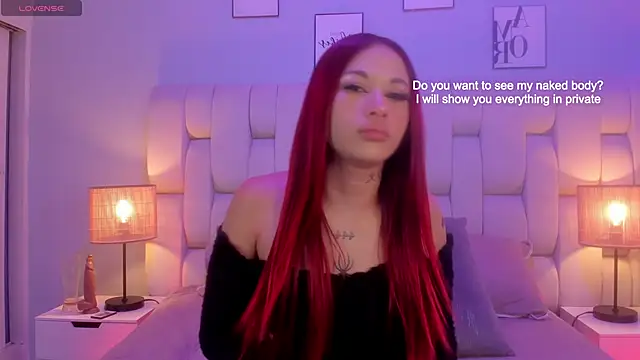 SkinnyFoxy online show from May 26, 2026, 8:16 pm