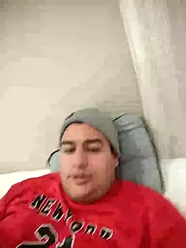 Snapshot of antoniovento chatting on November 21, 2025, 1:43 pm antoniovento online show from November 21, 2025, 1:43 pm
