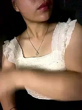 T tina92 online show from January 10, 2026, 11:45 am