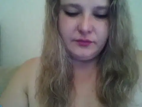 ParisMimi online show from October 14, 2025, 7:42 am