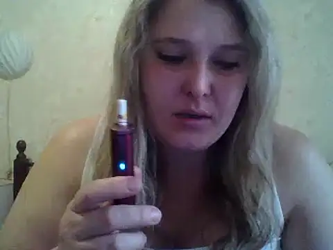 ParisMimi online show from February 17, 2026, 9:17 am