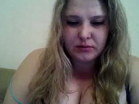 ParisMimi online show from March 3, 2026, 9:04 am