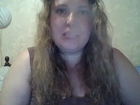 ParisMimi online show from May 18, 2026, 8:42 am