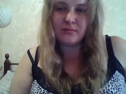 ParisMimi online show from June 5, 2026, 8:31 am