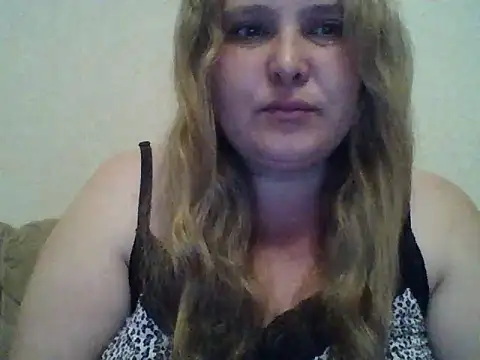 ParisMimi online show from June 6, 2026, 9:19 pm