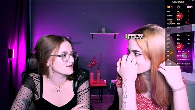 liana kisses online show from March 20, 2025, 8:19 pm