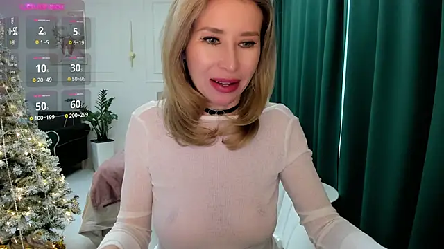 Snapshot of Jolie_Ozolla chatting on December 27, 2024, 9:17 am Jolie Ozolla online show from December 27, 2024, 9:17 am