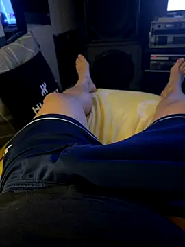 MatthewEmme online show from October 27, 2025, 9:08 pm