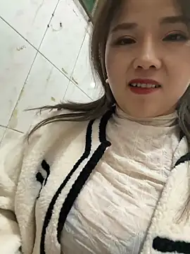 Efangfang online show from January 11, 2025, 2:15 pm