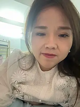 Efangfang online show from January 12, 2025, 2:30 pm