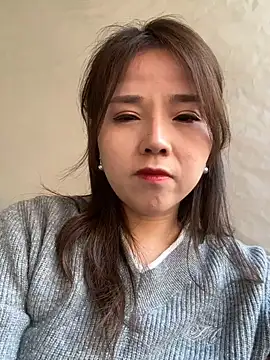 Efangfang online show from January 13, 2025, 8:26 am