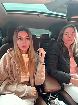 Jasmine urPrincess online show from October 16, 2025, 6:25 am