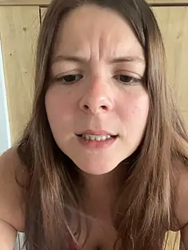 Nina blain online show from May 5, 2026, 10:34 am