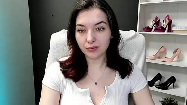 Meagn Extasy online show from April 3, 2026, 6:33 am