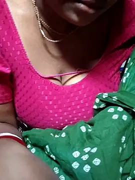 DARK WINE  online show from November 24, 2025, 10:37 am