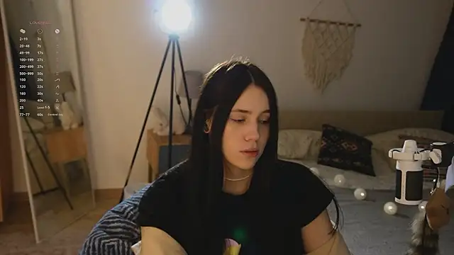 jennetdoll online show from February 16, 2026, 6:48 pm