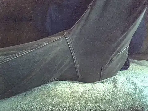 Delicious-D online show from September 12, 2025, 7:36 pm