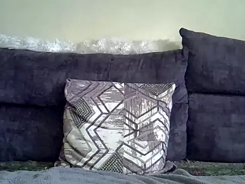 Delicious-D online show from April 12, 2026, 7:24 am