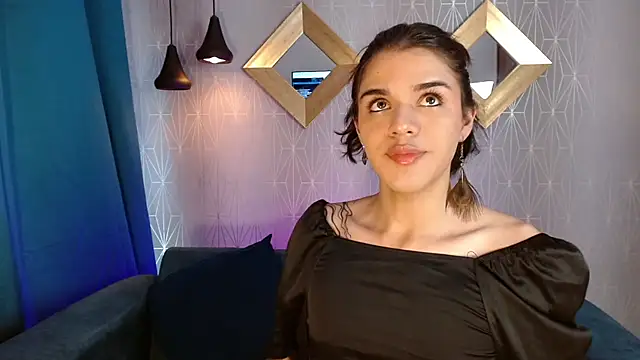 NoahCasstro online show from December 10, 2024, 7:32 pm