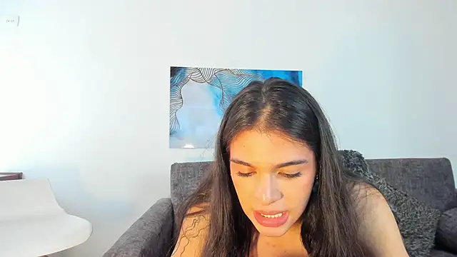 NoahCasstro online show from January 6, 2025, 9:43 pm