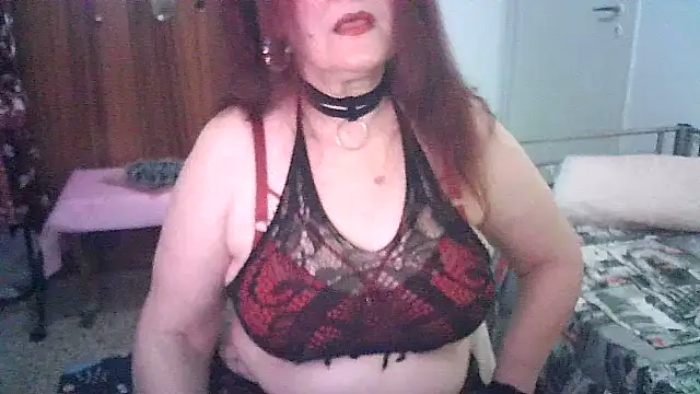 SabrinaXlovess online show from May 24, 2026, 4:45 pm