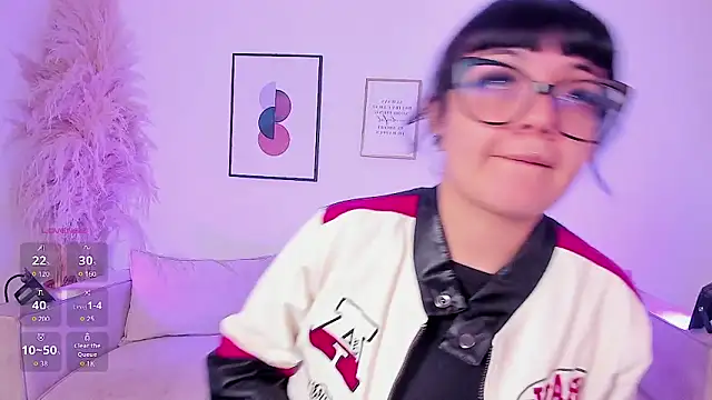 Sweet Namii online show from February 24, 2026, 3:32 pm