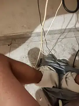 skrigul12 online show from December 28, 2024, 11:37 pm