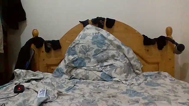 demo2004 online show from March 20, 2026, 11:31 pm