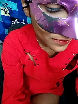 REVA DARLING online show from March 10, 2025, 4:49 am