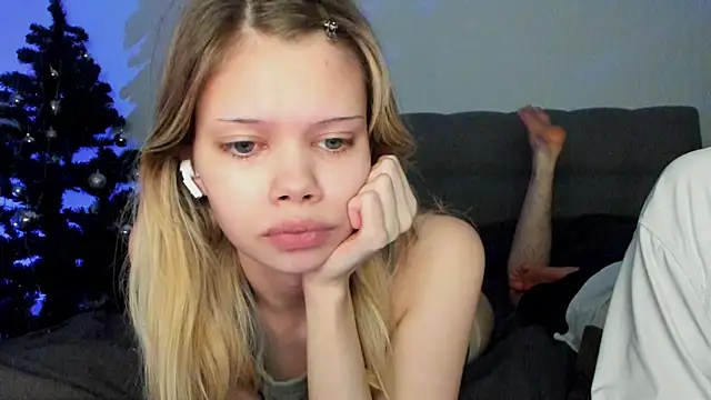 chansetolove online show from February 5, 2025, 8:32 am