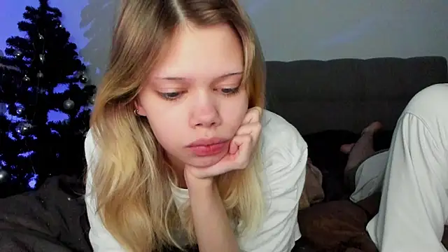 chansetolove online show from February 6, 2025, 10:04 am