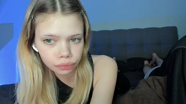 chansetolove online show from March 12, 2025, 12:26 pm