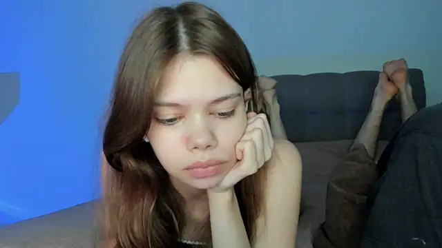 chansetolove online show from September 21, 2025, 2:40 pm