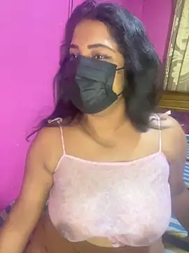 NOORA-GIRL online show from September 15, 2025, 1:49 am