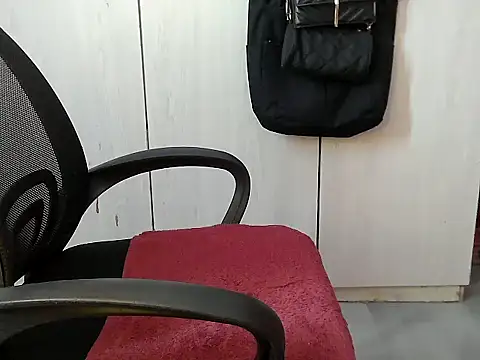 Destiny Desire online show from October 4, 2025, 10:57 am