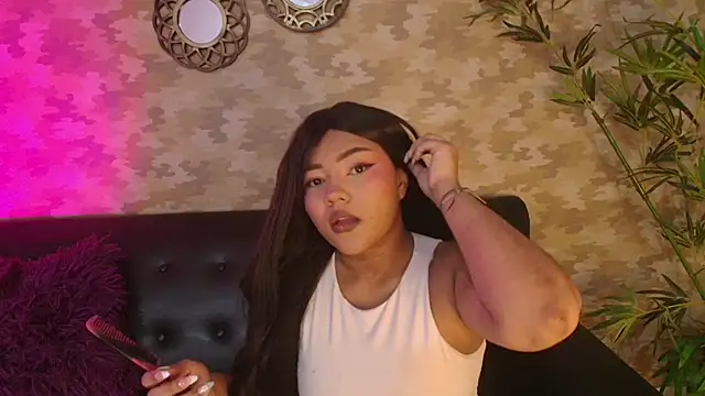 cherry chel online show from November 24, 2025, 7:57 pm