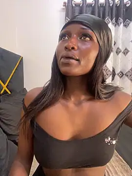 Curvixx online show from March 11, 2025, 1:05 am